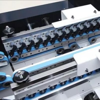 Nowa automatyczna maszyna do produkcji pudełek z tektury falistej z 2021 r