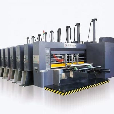 Wielofunkcyjna maszyna do drukowania na pudełkach z tektury falistej, 4-kolorowa maszyna do druku fleksograficznego